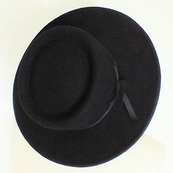 BLACK FELT HAT - Picture 3 of 4